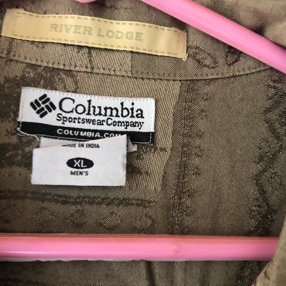 Columbia men’s shirt